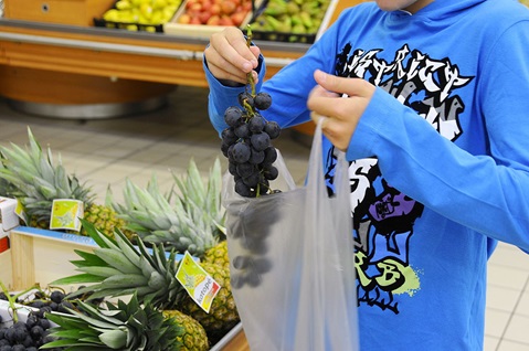COVID crisis is fueling food price rises for world's poorest